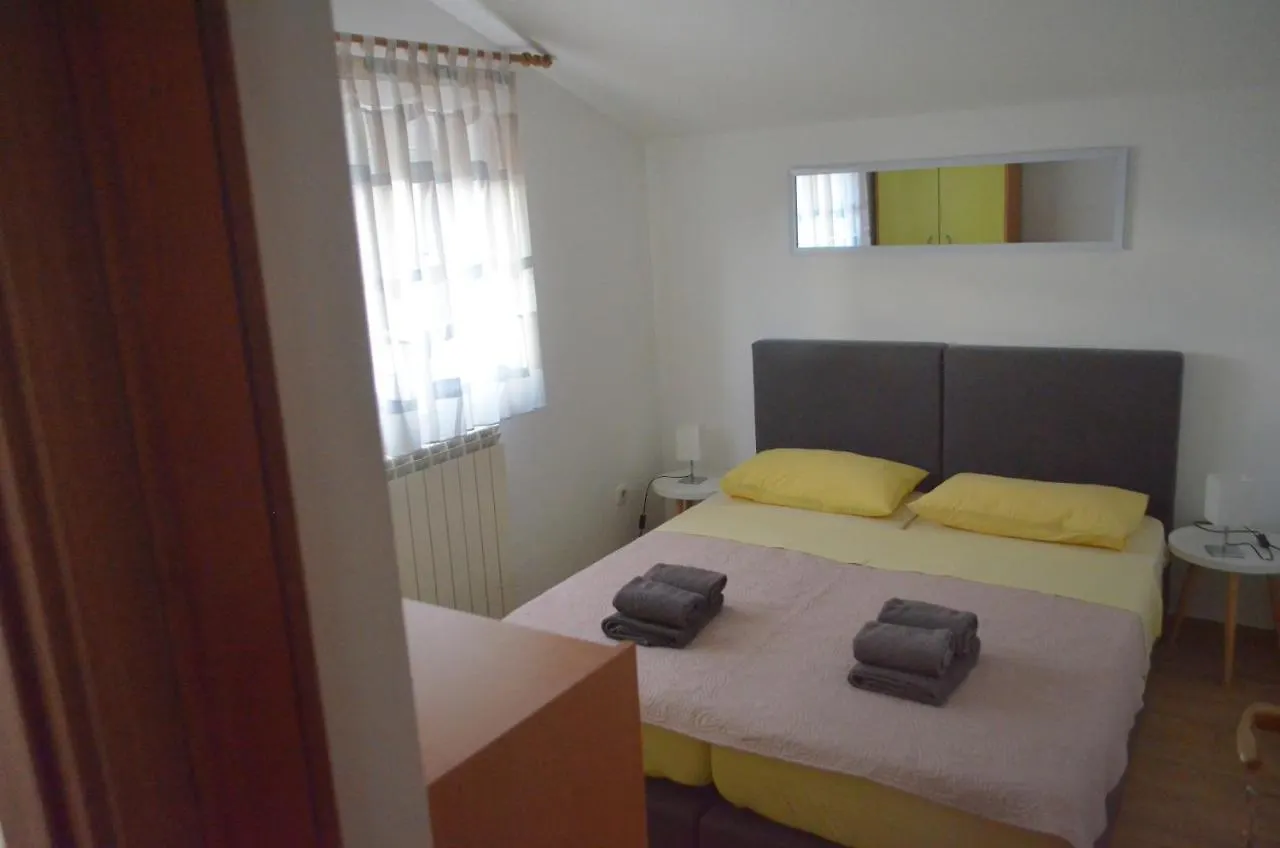 Apartment David Pula